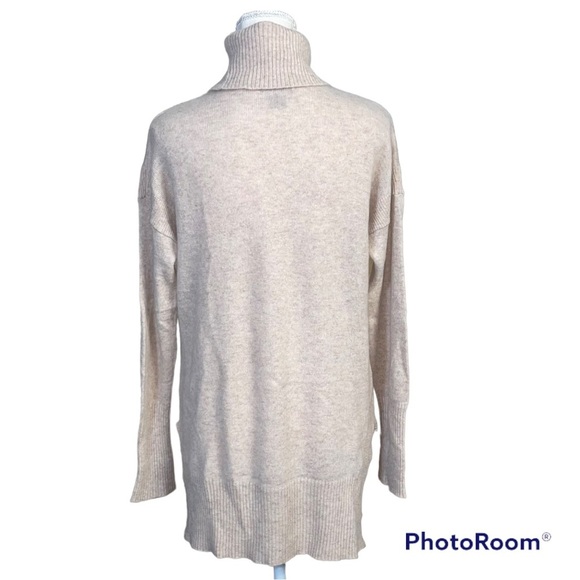 PREMISE 100% Cashmere Sweater Cream Long Sleeve Slight High Low Hem Medium - Picture 2 of 4